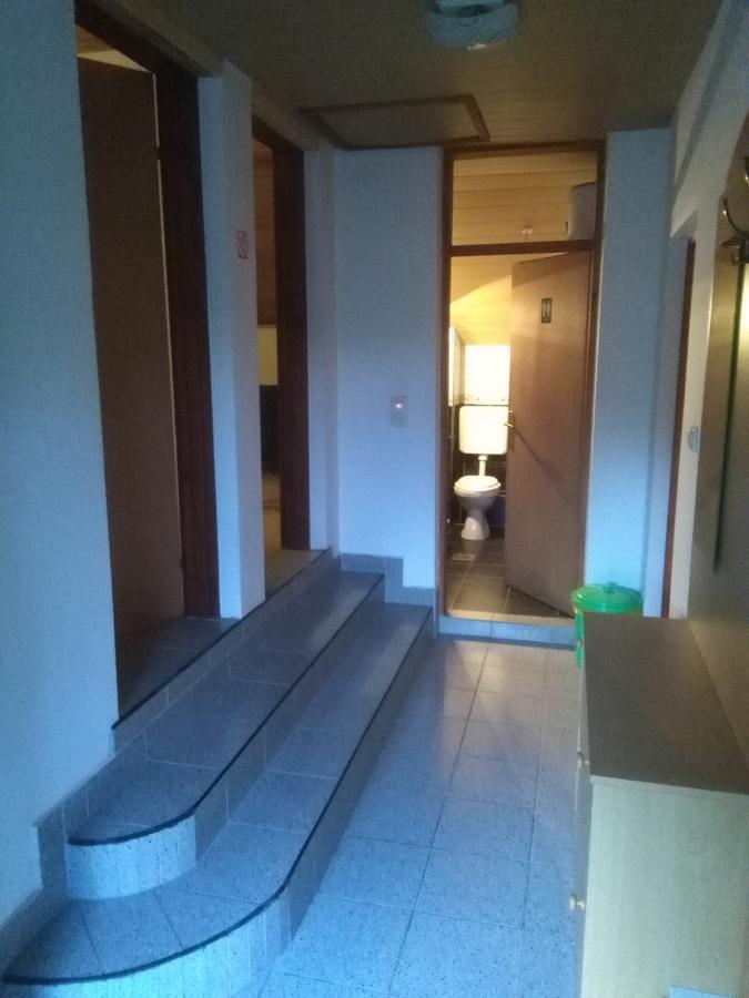 Hostel Topic Banja Luka Esterno foto